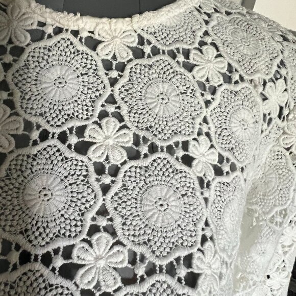 BODEN Floral Lace Top, NEVER WORN, white, Size 4 - Picture 4 of 13
